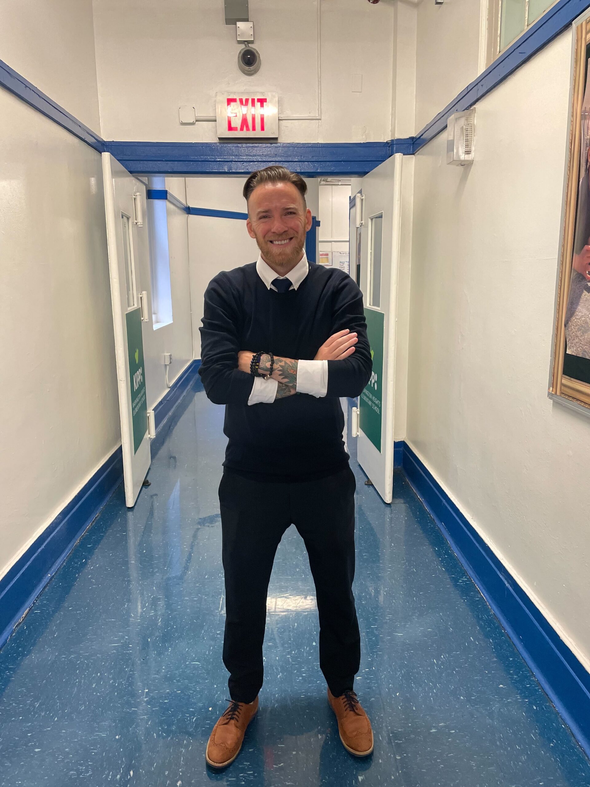 Matthew, a KIPP NYC Leader Fellow, working with his school team